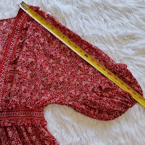 Max Studio Floral V-neck Midi Dress with Balloon Sleeves - Picture 13 of 15